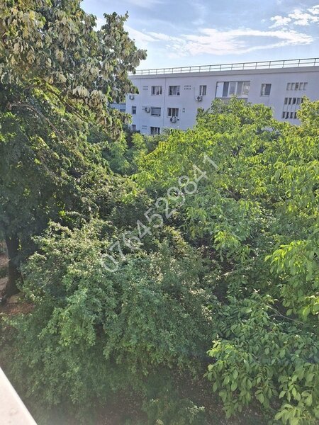 Gorjului, Militari, Str. Ghirlandei, la 12 minute metrou Gorjului, renovat.